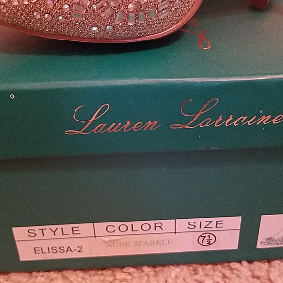 Make me an offer!! ๐Dressy heels- size 7 1/2 - Picture 2 of 4